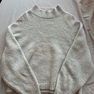 Old Navy Cream Turtleneck Sweater